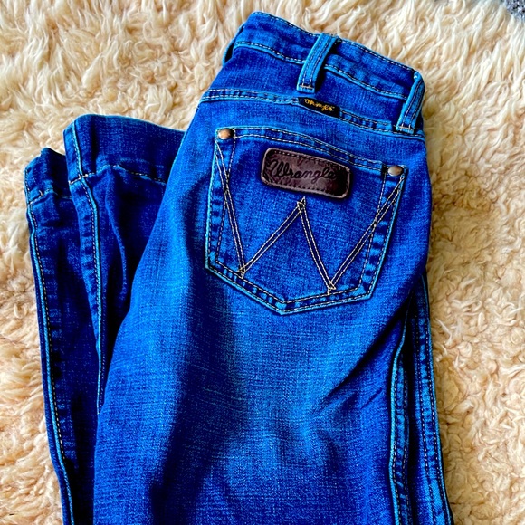 Wrangler® Retro Trouser Stretch Jean - Women's Jeans in Briley | Buckle